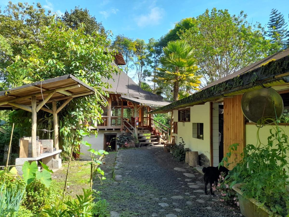 Hosteria La Roulotte - Mindo Kültér fotó