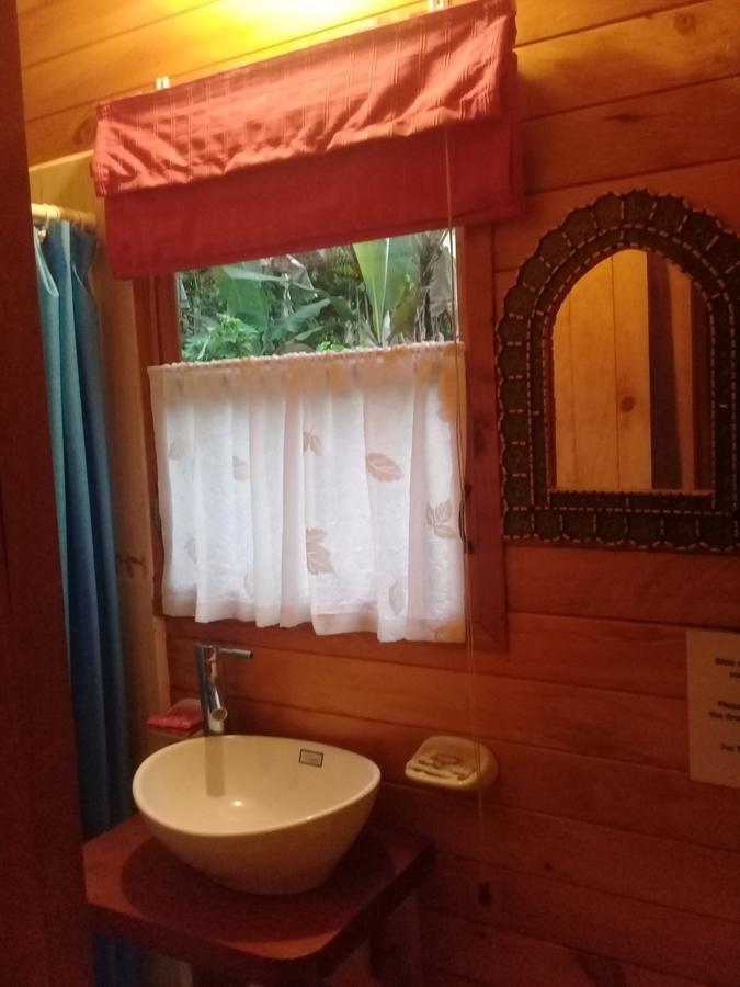 Hosteria La Roulotte - Mindo Kültér fotó